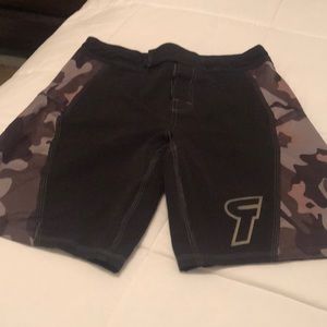 Rokfit men’s workout shorts